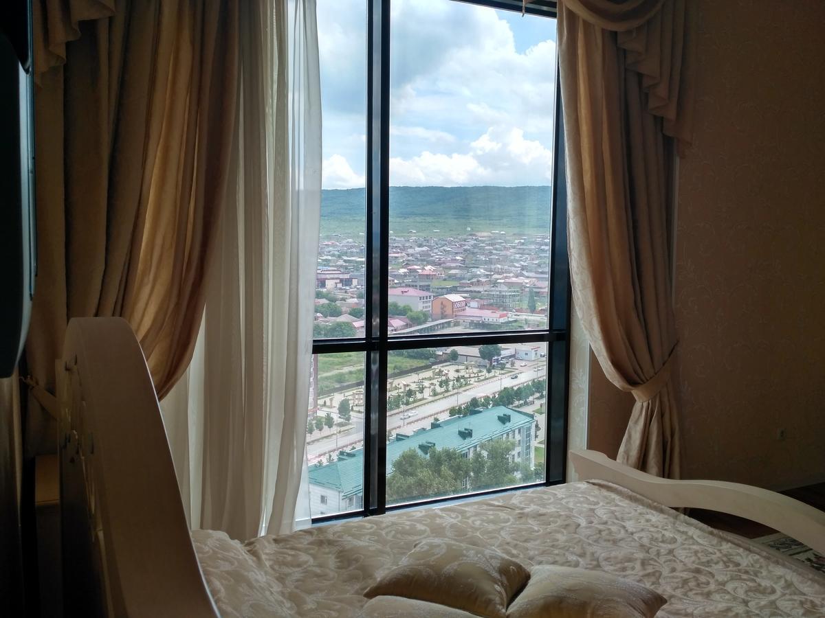 Hotel Kavkaz Gudermes Ruang foto